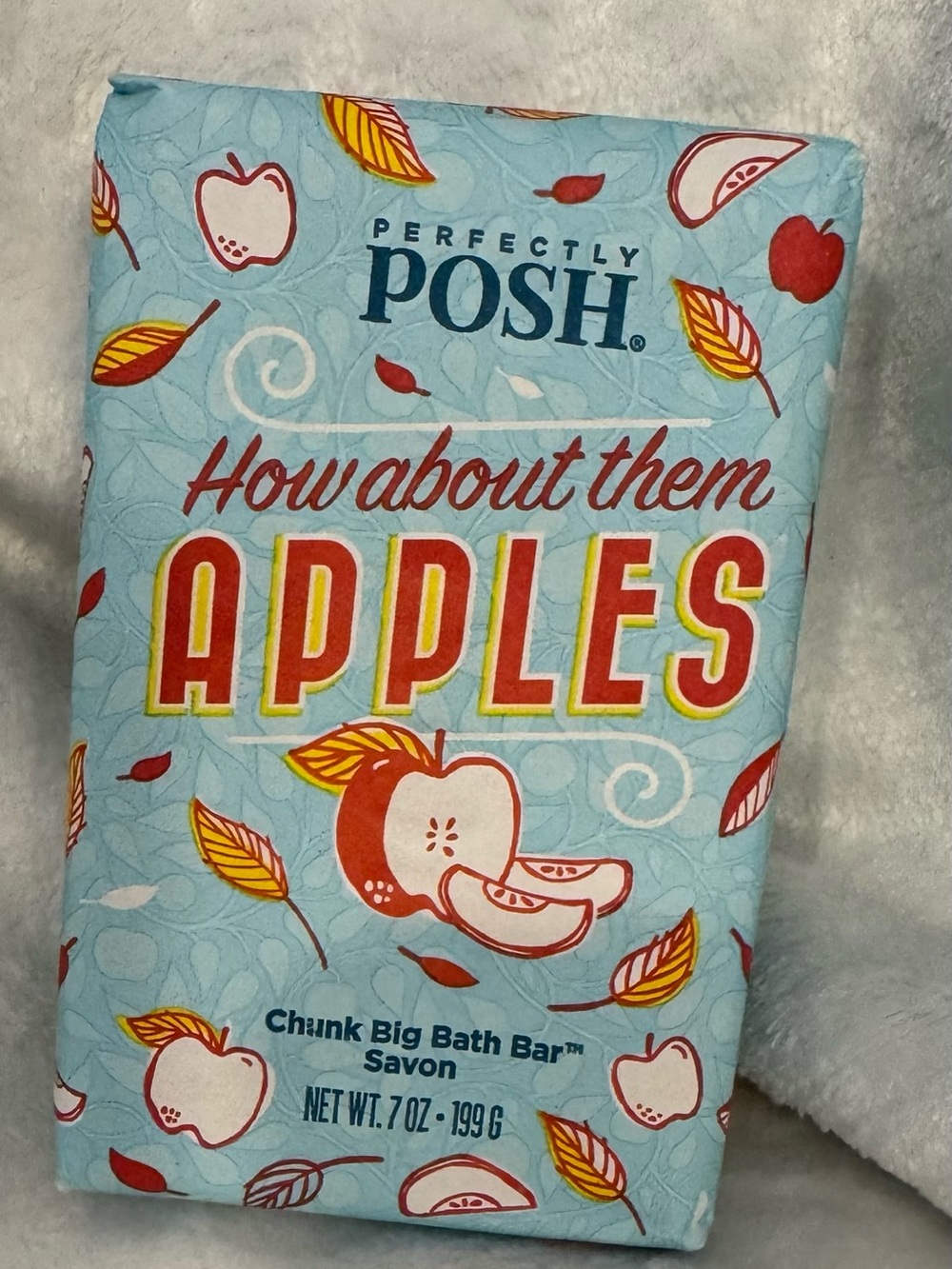 Perfectly Posh How About Them Apples Chunk Big Bath Bar MWT